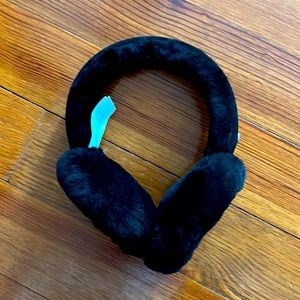 UGG Black Earmuffs
